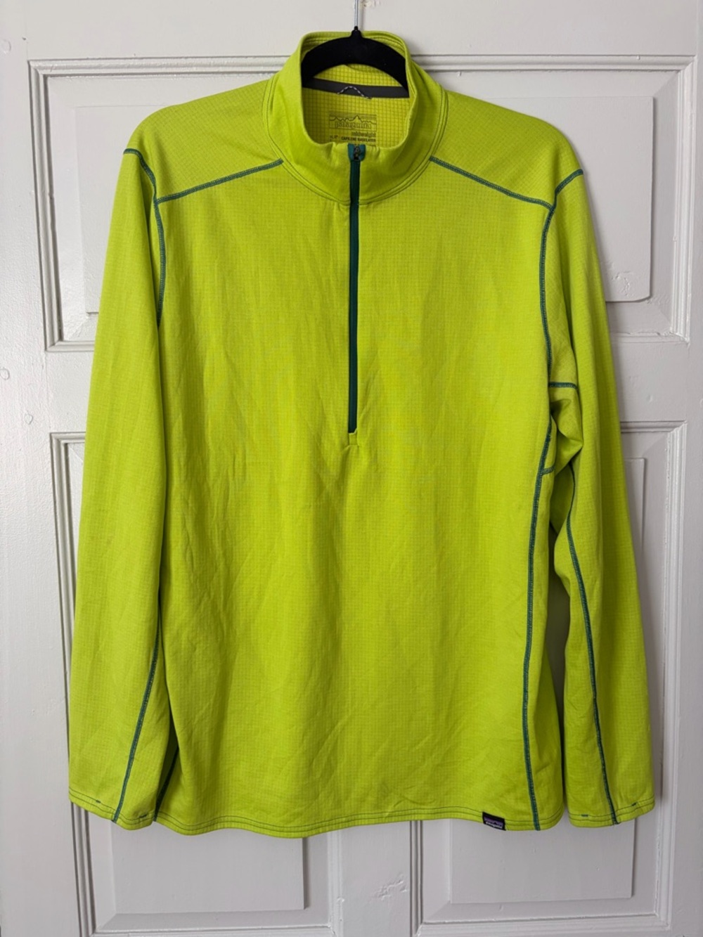 Patagonia Men's Capilene Midweight Zip-Neck Base Layer Top in Bright Green